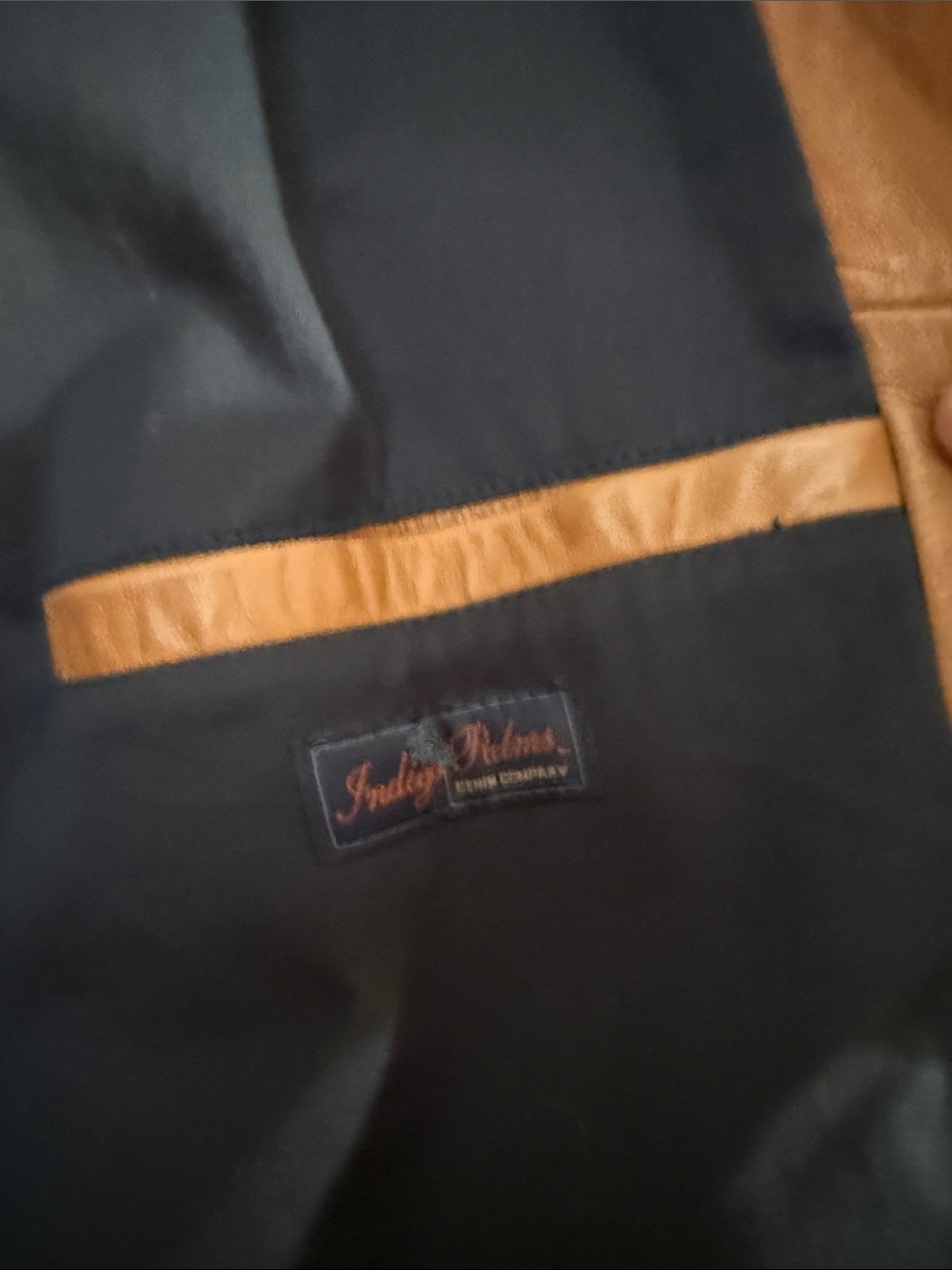 Tommy Bahama Caramel Leather Trench Coat - Picture 4 of 4